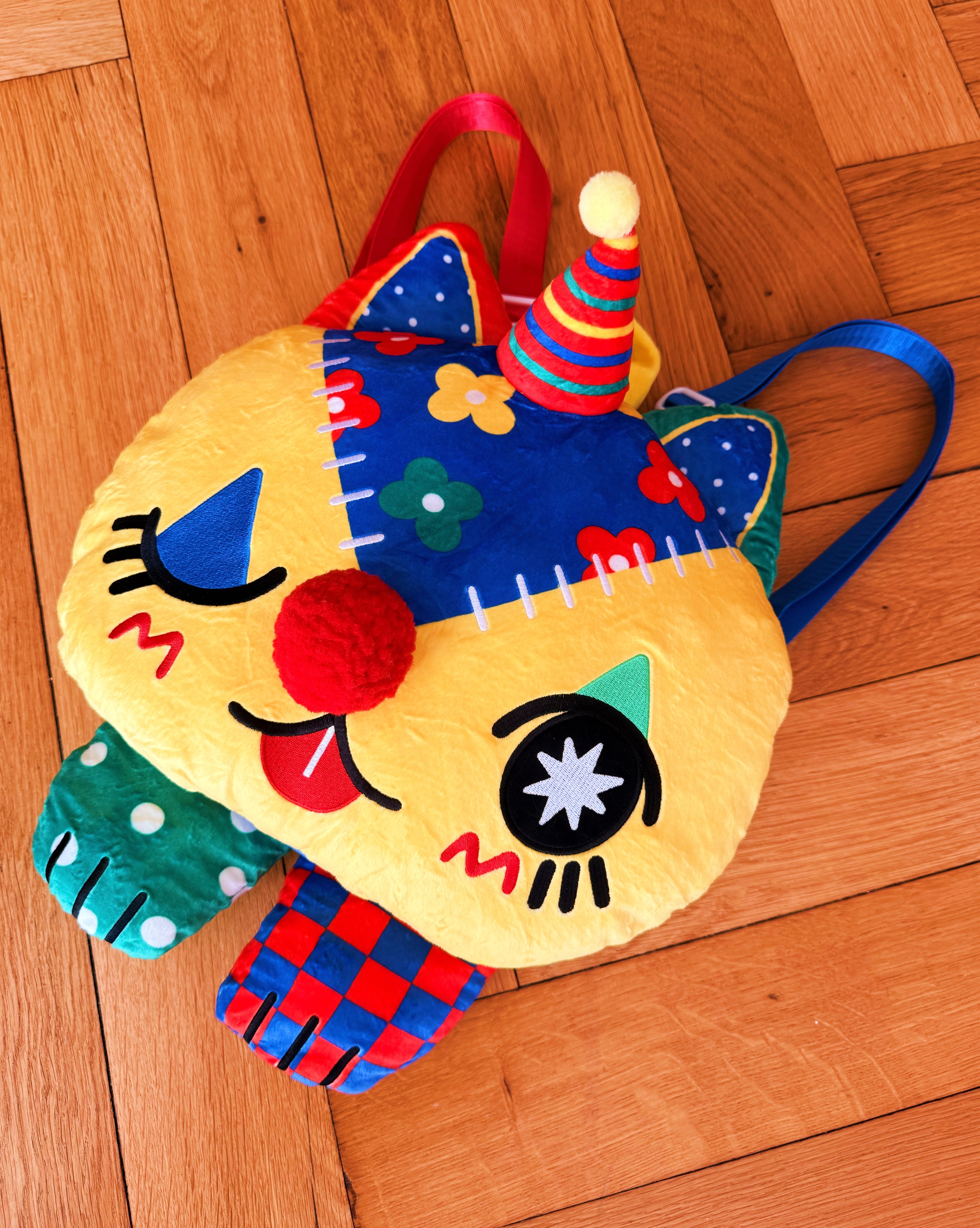 Clown Cat Plush Backpack! - GRADE B!
