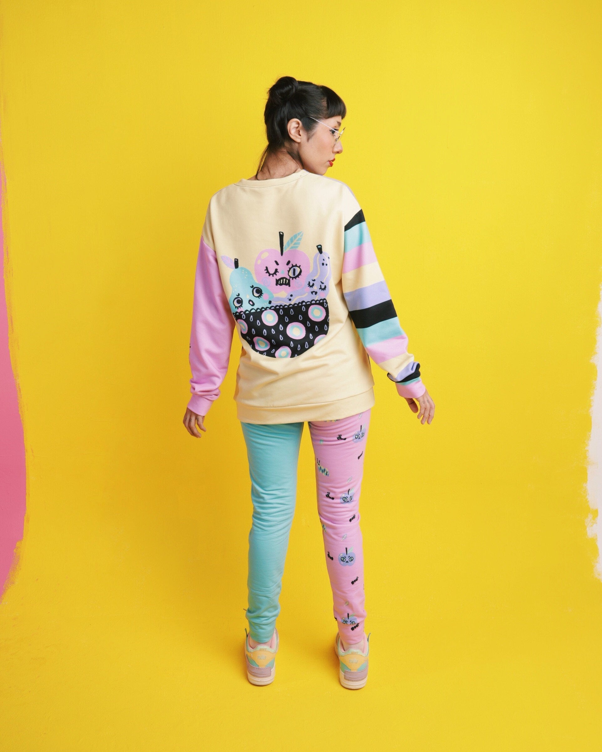 Bad Apple - Sweatshirt