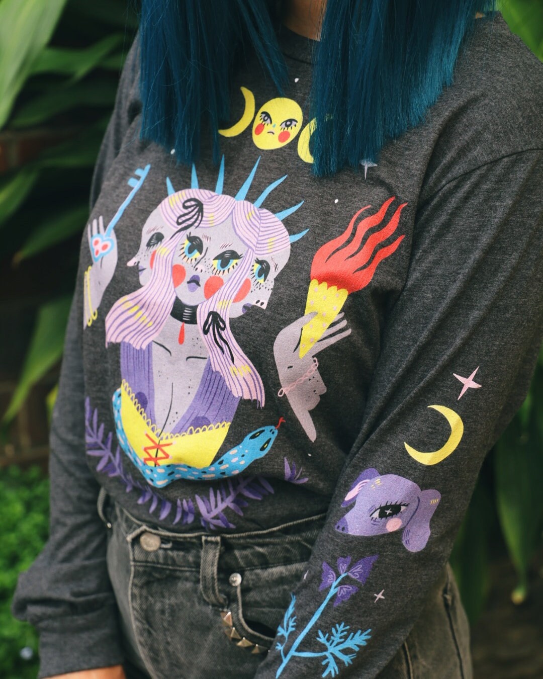 Hecate - Long Sleeve Tee