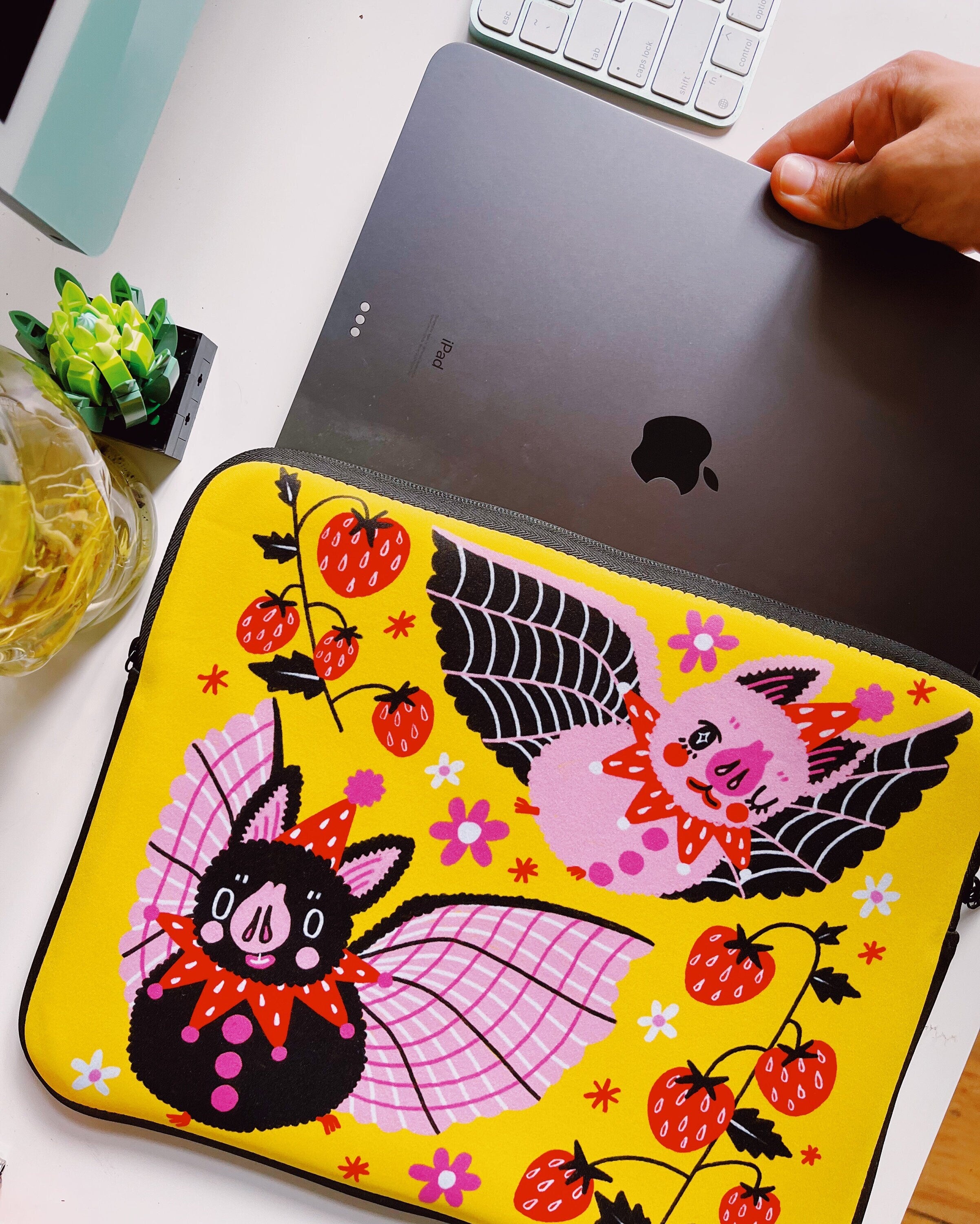 Strawberry Bats - Laptop/Tablet Case