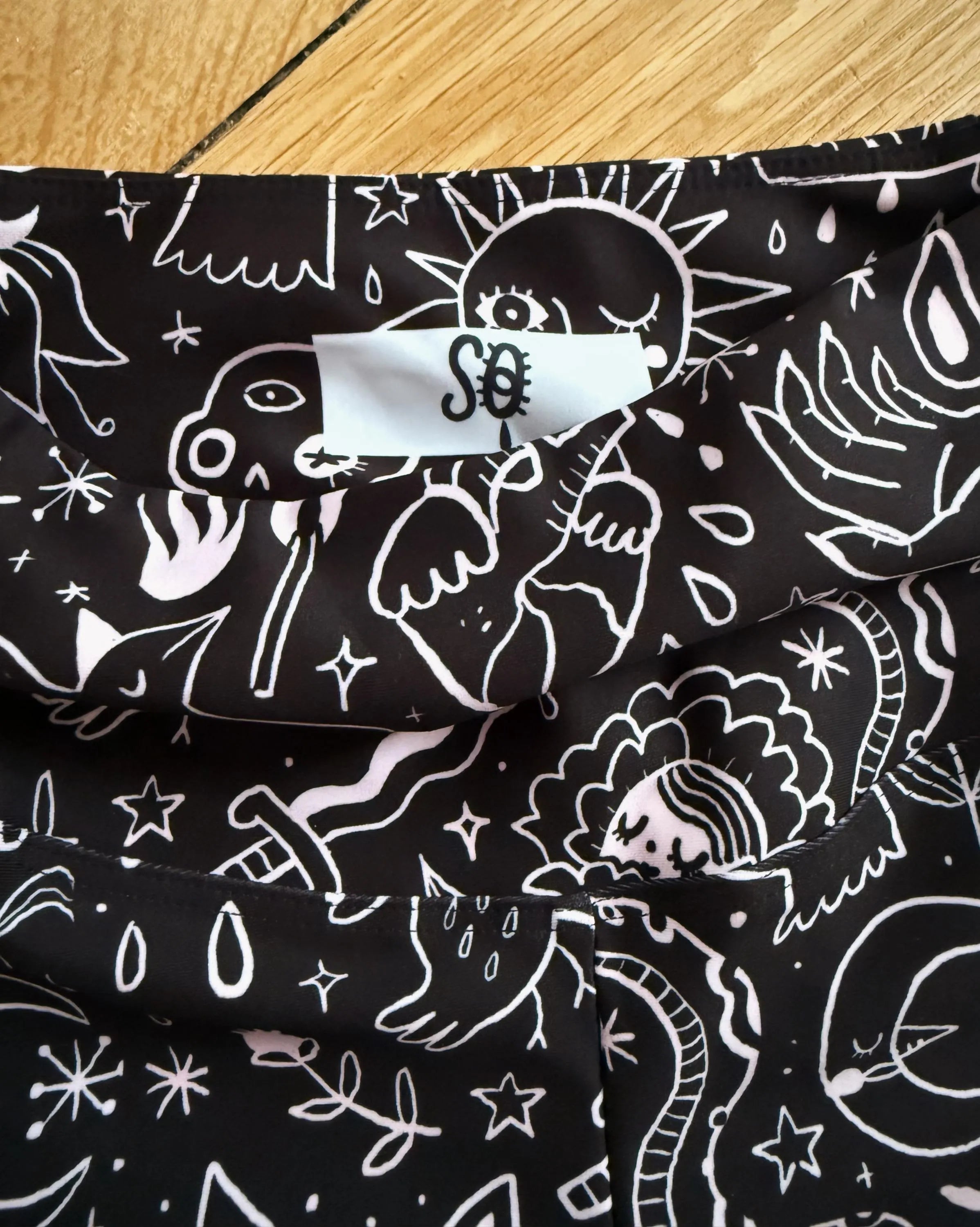 Witch Beach - Leggings with pockets