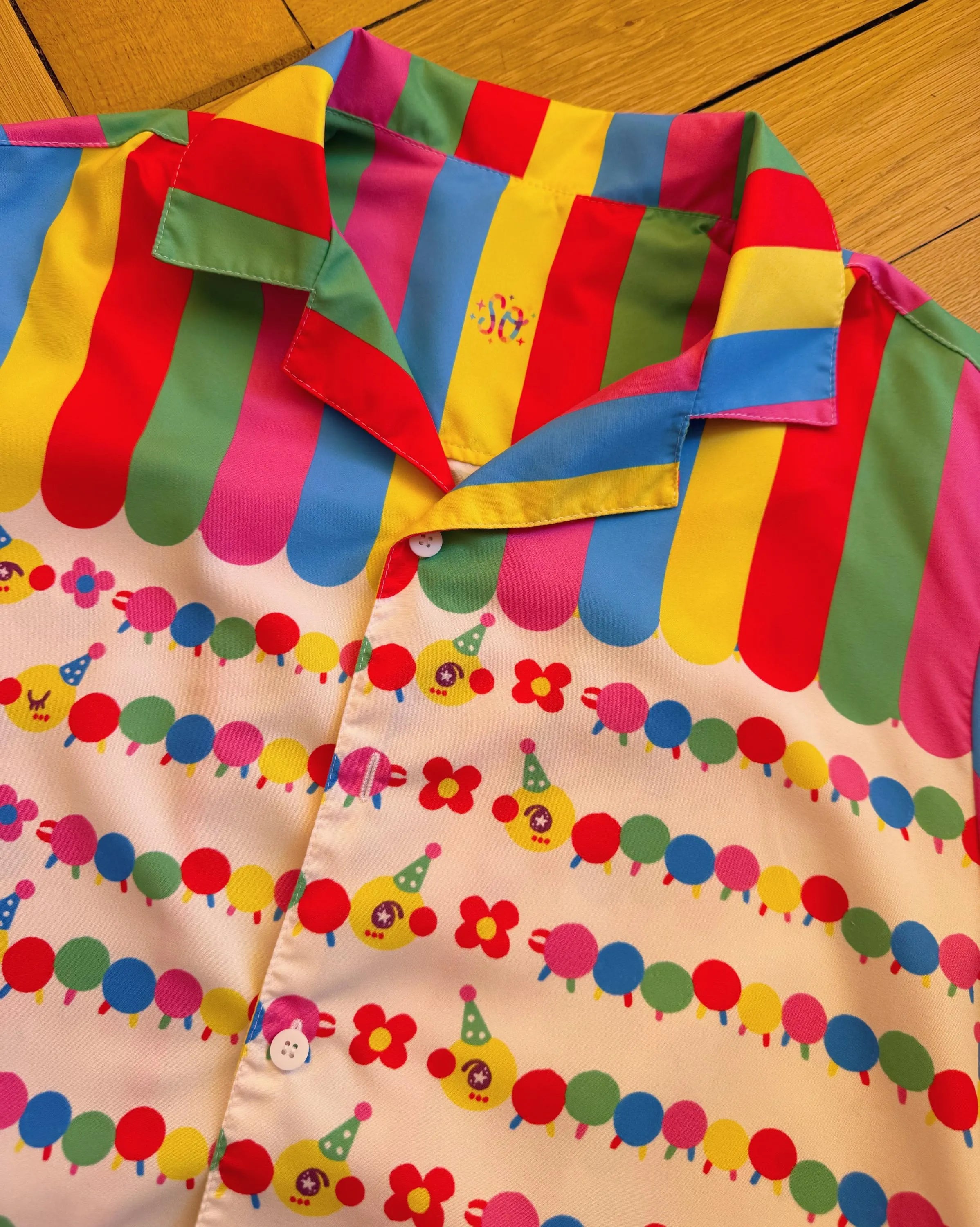 Clown Centipede - Button Shirt